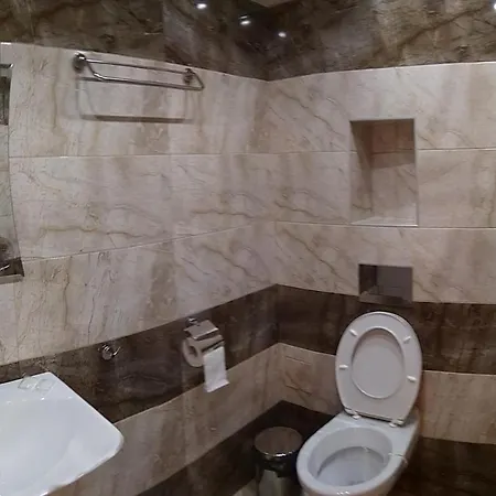 Gasthuis за гости праматарови 3*